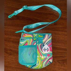 Mai Ti Hydrojug Sleeve 💚